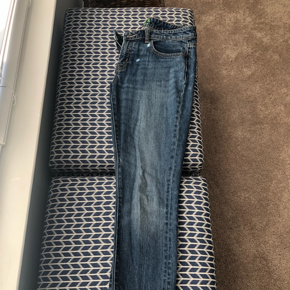 C. Wonder jeans